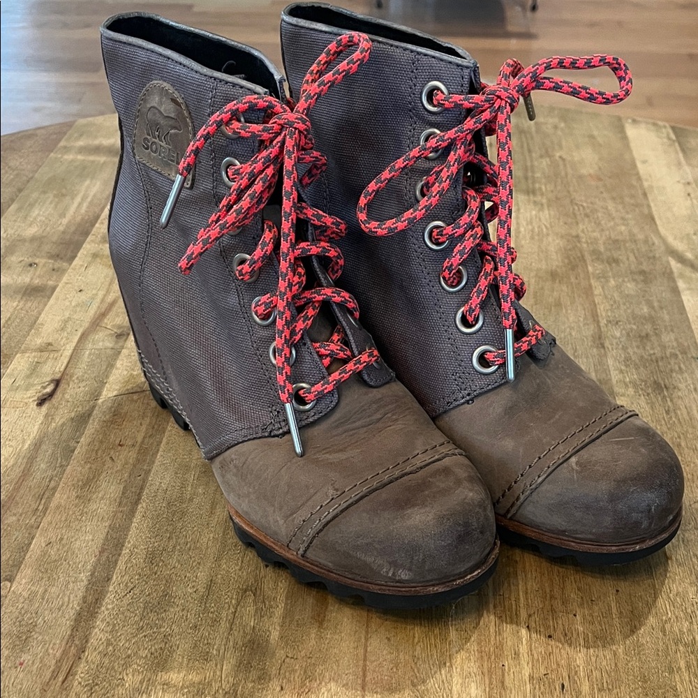 Sorel 1964 Premium Wedge Boot